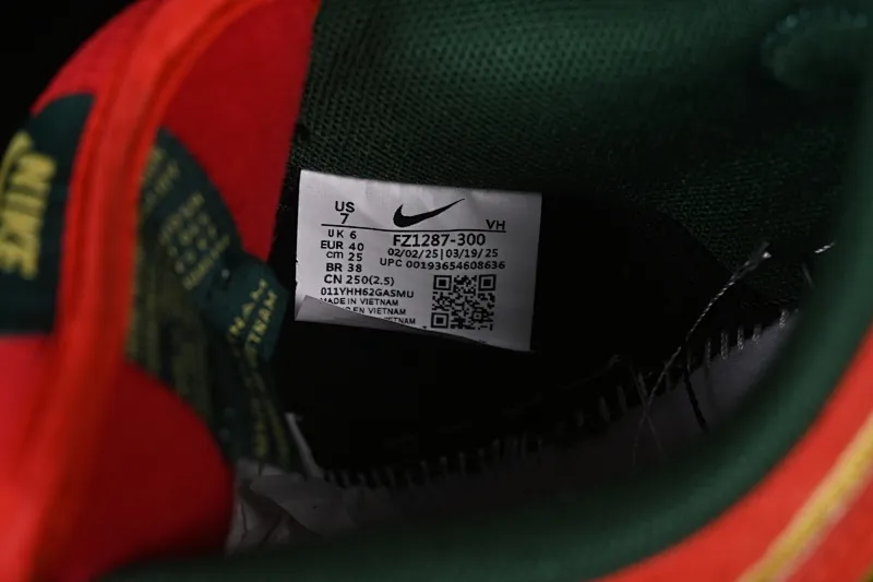 All Categories Nk SB Dunk Series Nk SB Dunk Low Low-top sneakers Nike SB Dunk Low Bloodline SB low-top casual sneakers FZ1287-300
